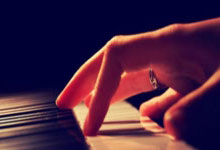 詹俊晒梅西&德约合照：两位不老传奇！首次看见梅西现场观看网球.